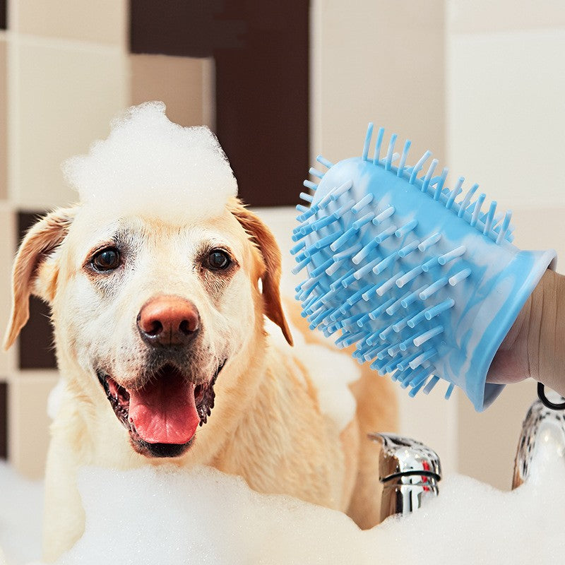 Keep Paws Clean anywhere with this easy 2 In 1 Washer Paw Cup and Soft brush for grooming