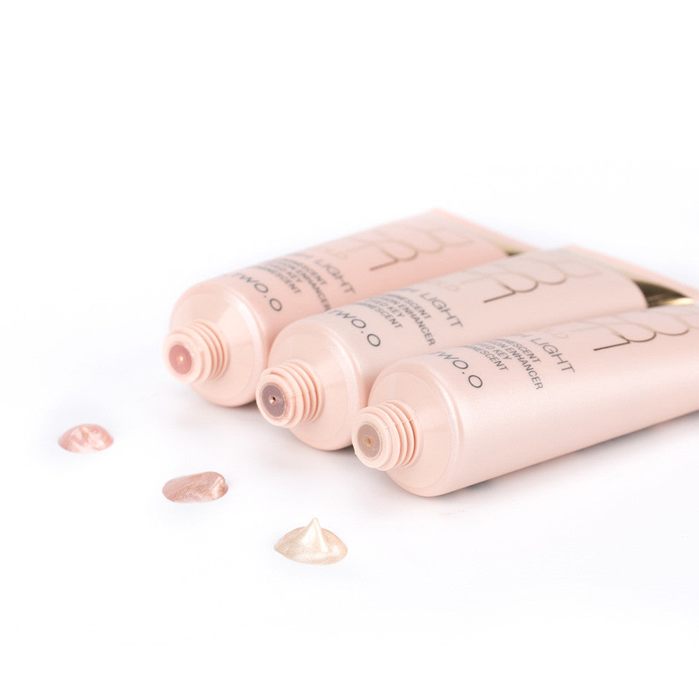 Three-dimensional Contouring Facial Highlighter