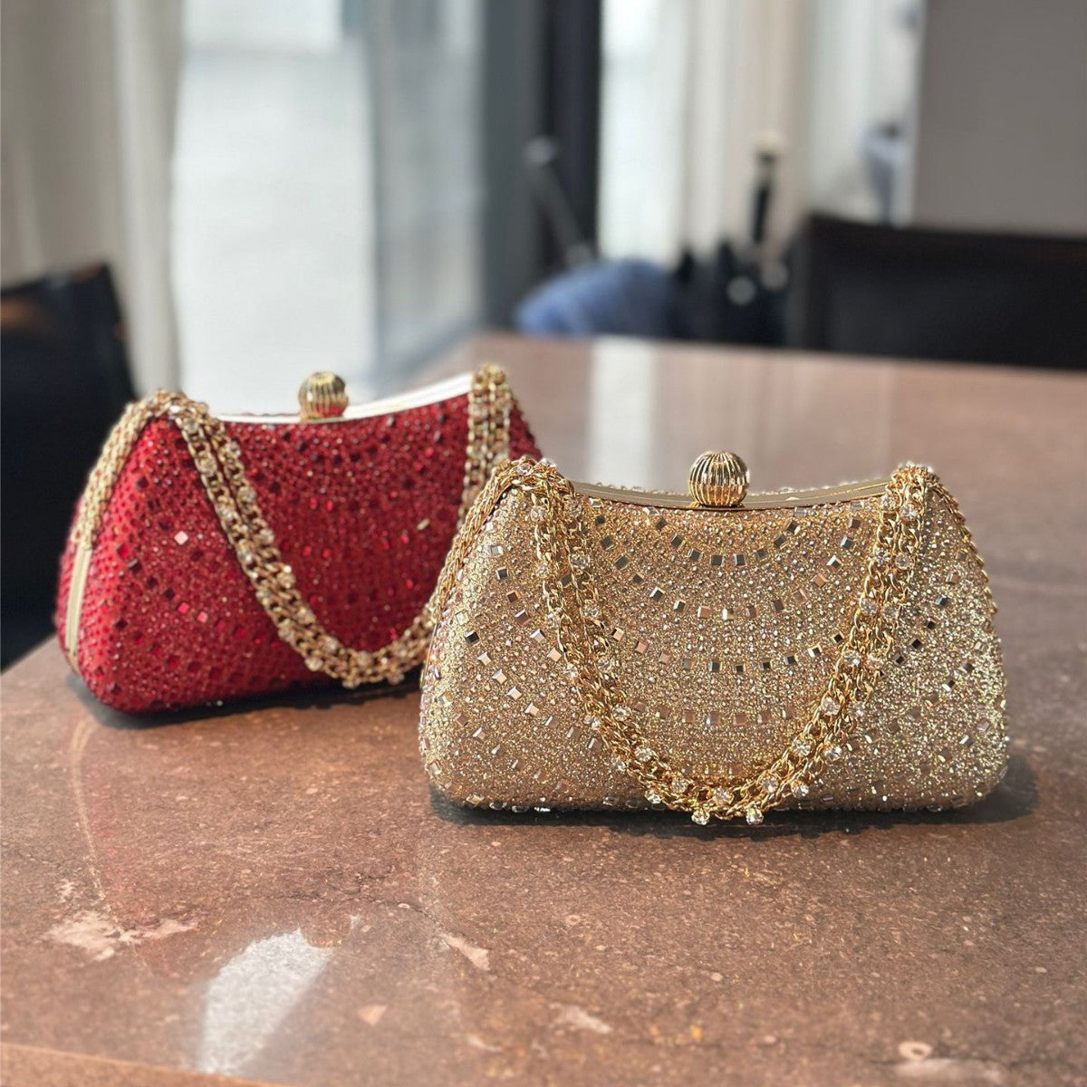 Sparkling clutch bag